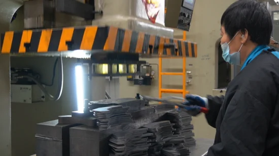 Prezzo di fabbrica Precisione in alluminio Acciaio Stampo Servizio di taglio laser Processo di saldatura zincata Punzonatura di parti in lamiera